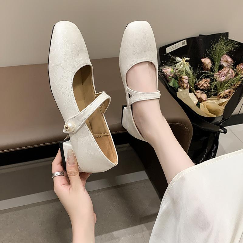 National style embroidery Mary Jane evening shoes women's 2025 spring and summer new flat bottom low heel Chinese style with cheongsam Hanfu si
