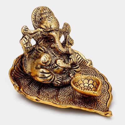 Ganeša elks uz lapas - Kungs Ganeša ar diju - Metāla dija Diwali dekorācijām, mājas dekoratīva dāvana