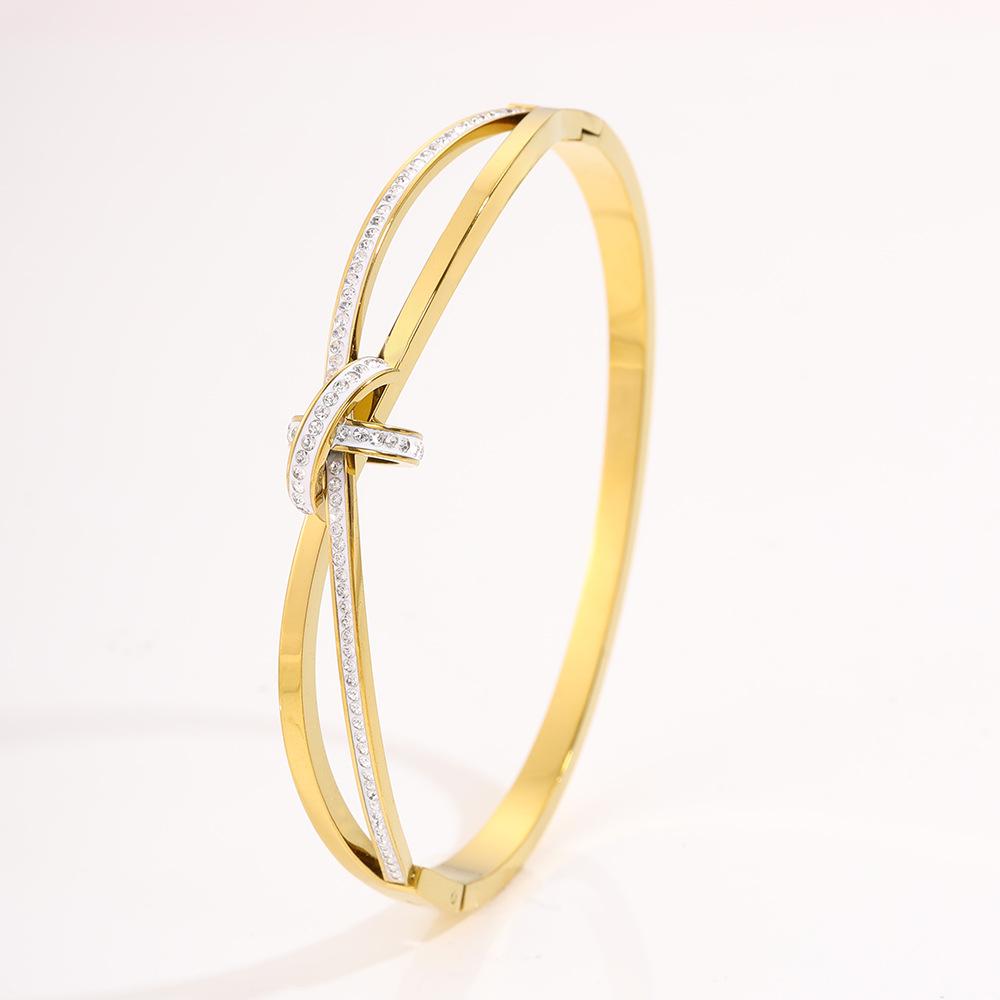 Titanium Steel Non-fading Women's Light Luxury Personalized Design Gold Fashion Trend Jingle