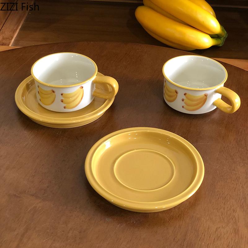 Rotes Apfelmuster Bemalte Tasse & Untertasse Porzellan Kaffeetasse Esstisch Blumentassen Nachmittagstee Teetasse Obst Saftbecher