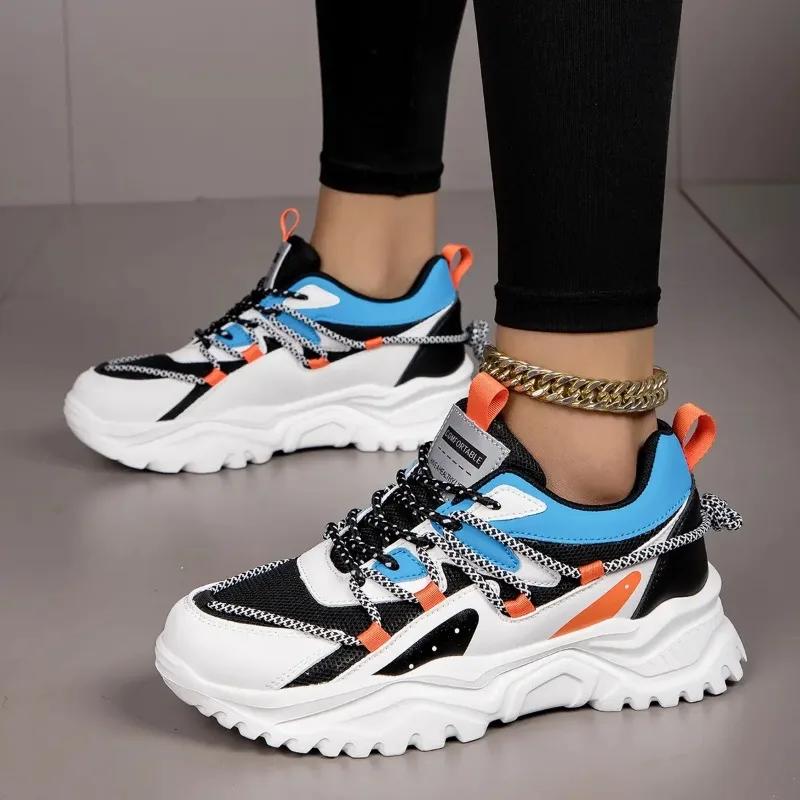 Trendy and Breathable Sports Running Shoes 2024 Autumn Versatile Color Blocked Outdoor Fitness and Leisure Sports Women's Shoes
