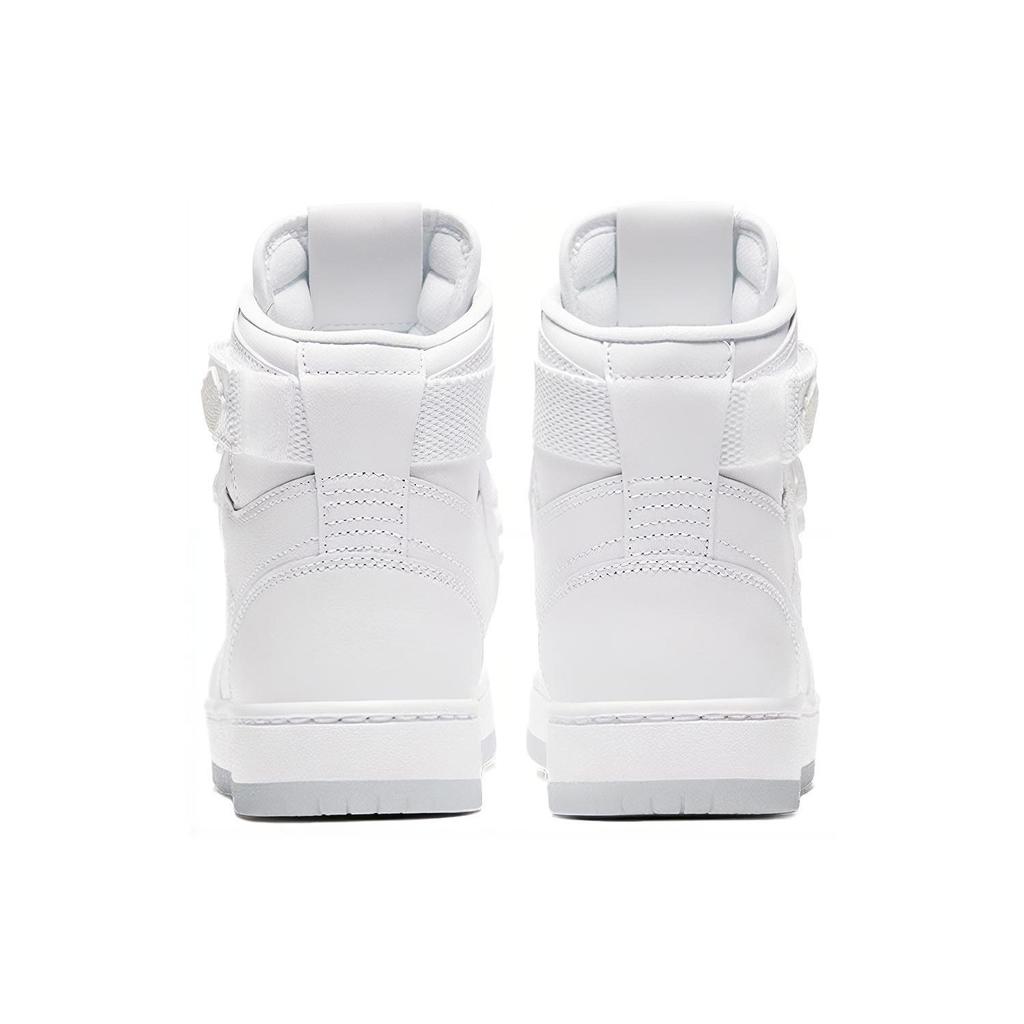 Jordan 1 Nova Xx Triple White Mujer AV4052-101