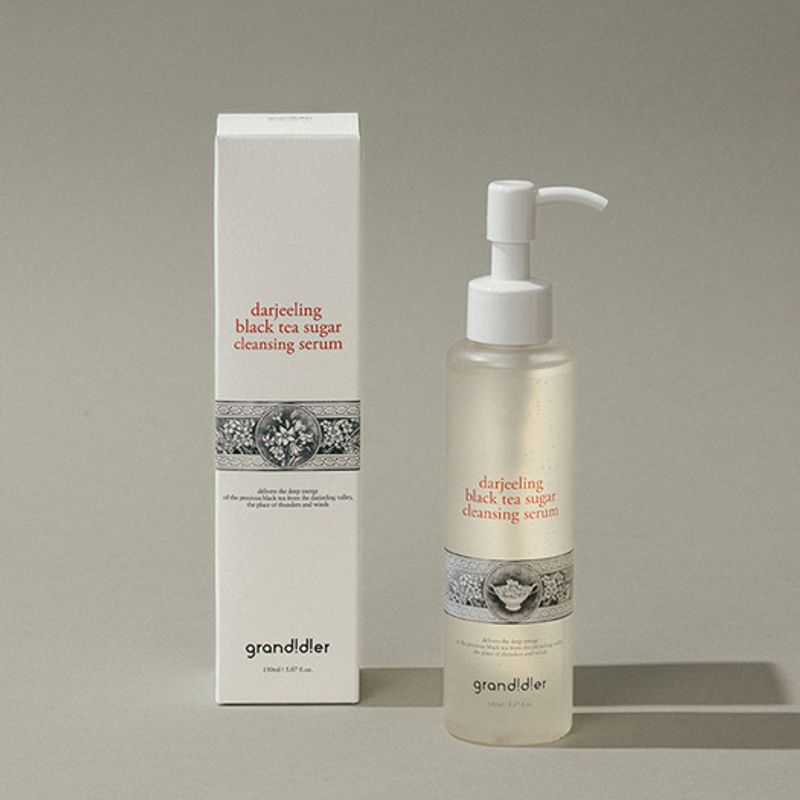 Dazzling Black Tea 2-piece Set (cleansing + Essence)