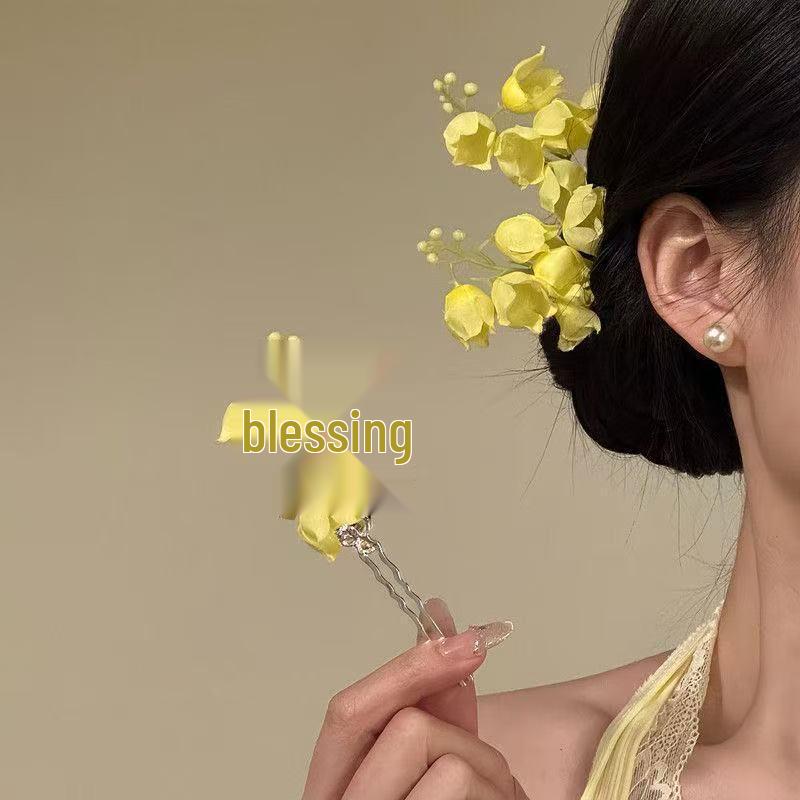 Sandalwood Women's Hairpin: Elegant Modern-Chinese Style Wooden Updo Stick