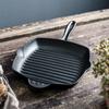 ZISIZ 26CM Striped Cast Iron Steak Frying Pan with Accessories