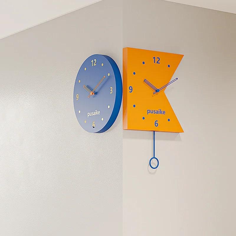 

Modern Double-Sided Silent Corner Wall Clock Minimalist Timepiece Stylish Decor for Living Dining Room
