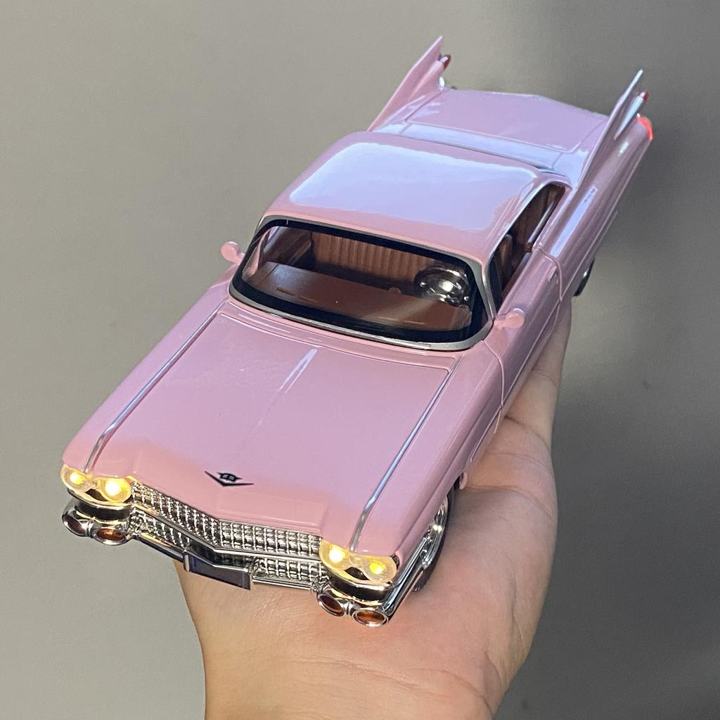 1:24 Cadillac Eldorado Biarritz 1959 Series 62 Alloy Diecast Metal Model Simulation Sound Light Birthday Present For Childrens