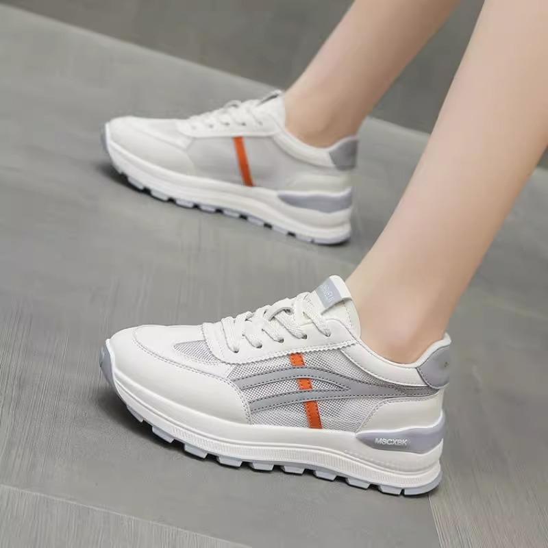 2025 Spring and Summer New Mesh Breathable Versatile Women's Shoes Popular Casual Soft Sole Stepping On Shit Feeling Sports Running Shoes