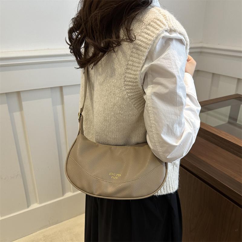 Retro bag women's 2025 new autumn shoulder bag fashion handbag casual simple personality oblique span dumpling bag