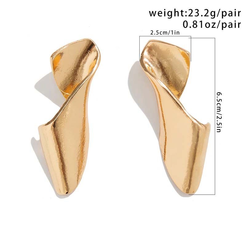 Vintage Metal Irregular Twisted Stud Earring for Women Trend Gold Color Geometric Piercing Earring Jewelry Accessories 2026 New