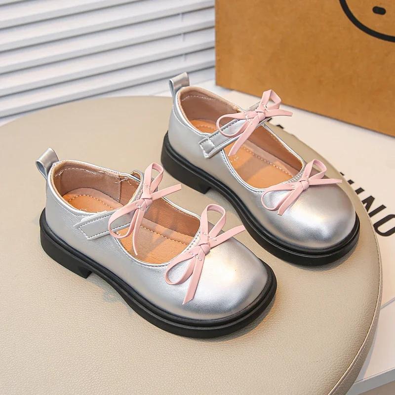 Girls Princess Shoes Non-slip Soft Sole Kids Leather Shoes Black Glossy 2025 New Fashion Children Performance Dance Shoes Bows