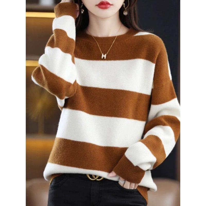 Black and White Striped Knitted Sweater for Women Autumn and Winter Round Neck Pullover Sweater