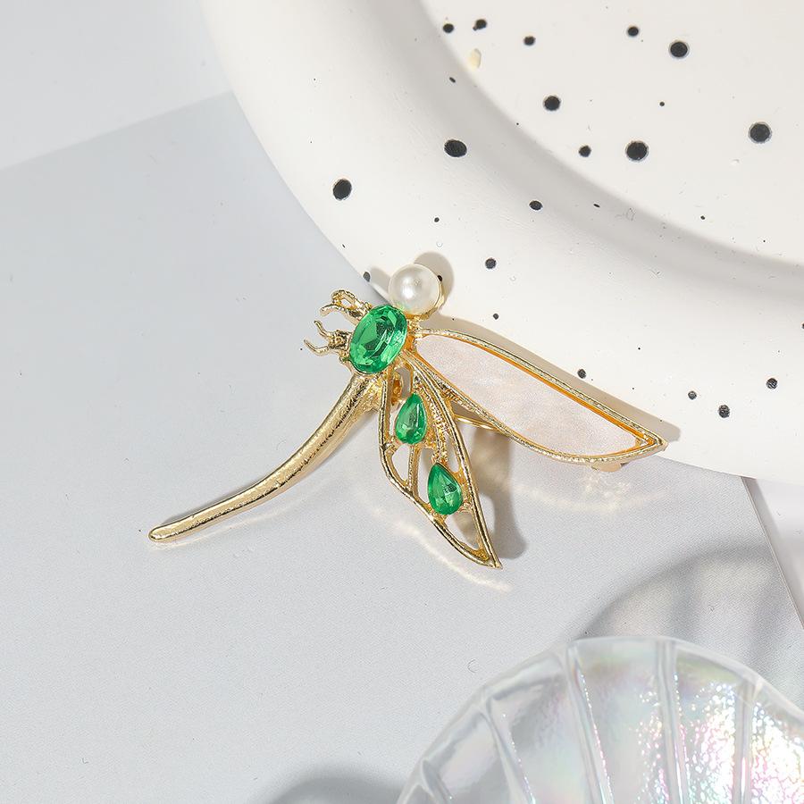 Personalized Fashionable Dragonfly Brooch