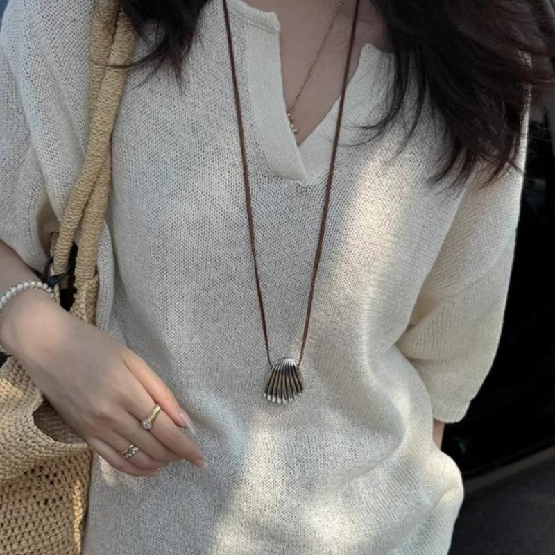 Silver textured shell pull-out necklace, simple and cold wind collarbone chain, versatile temperament, personalized jewelry women