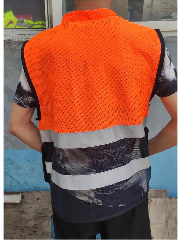 High-Visibility Reflective Mesh Vest for Construction and Night Cycling