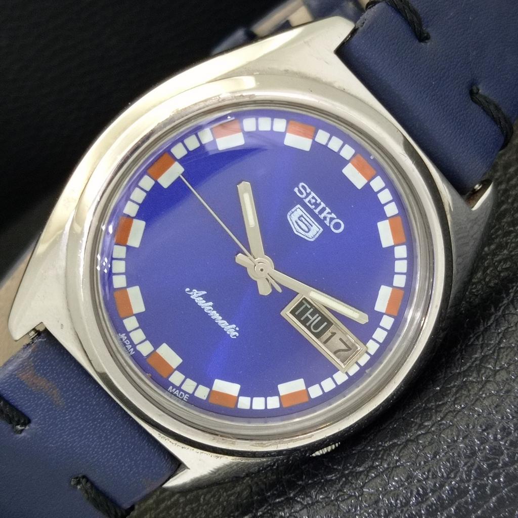 

JAPAN 7019A VINTAGE SEIKO 5 AUTOMATIC MENS BLUE COLOR DIAL WATCH a701333-5 R206a-a701333