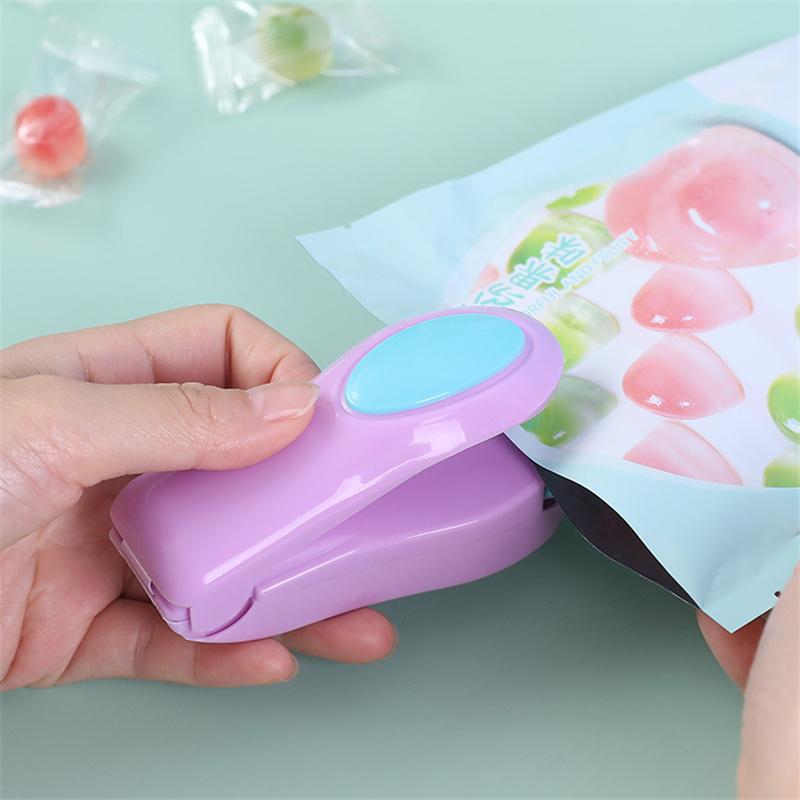 Portable Handheld Mini Electric Heat Sealing Machine Impulse Sealer Seal Packing Plastic Bag Clip