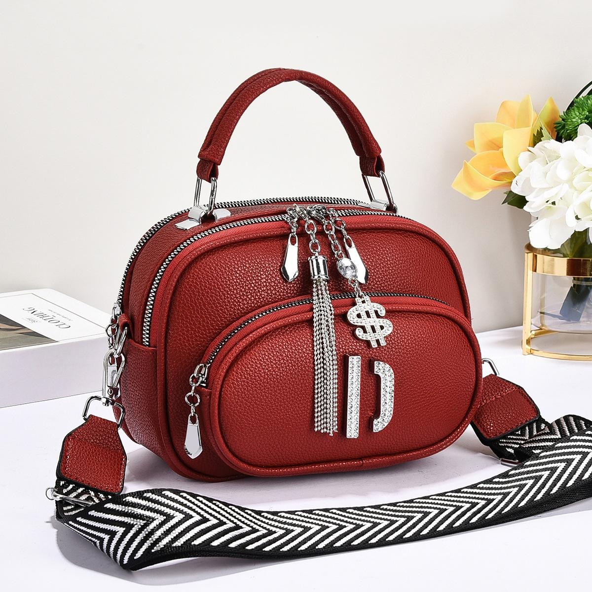Yiran Furniture Nieuwe Eenvoudige Grote Capaciteit Forenzen Kleine Vierkante Tas Lychee Nerf Praktische Schoudertas Schuin Kruis Handtas Trend Dames Tas .