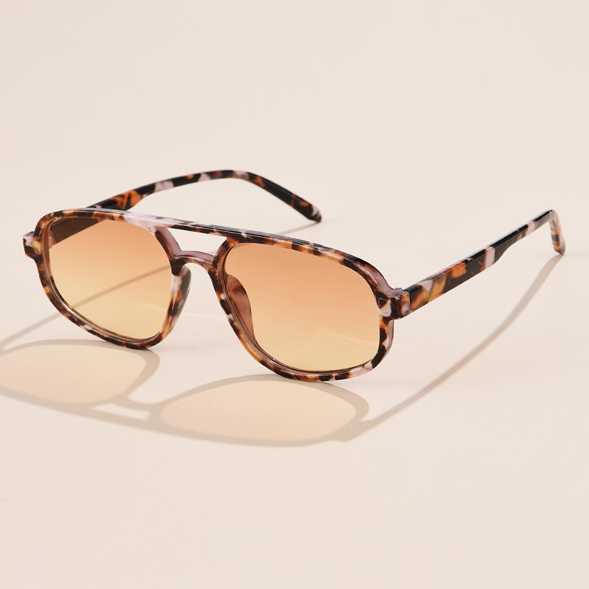 

Ретро Солнцезащитные очки с двойной переносицей Мужские Модные Простые Легкие Квадратные Женские Солнцезащитные очки Инс Тренд Оттенки UV400 Оптовая Оправа