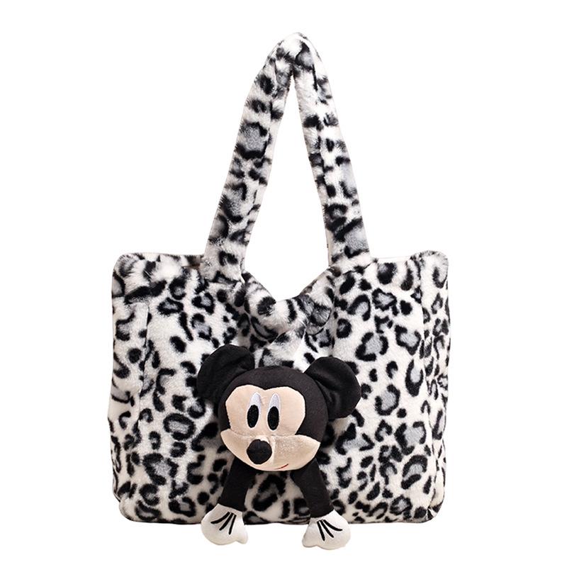 

2025 Women s Large Fluffy Leopard Print Shoulder Tote Bag білий