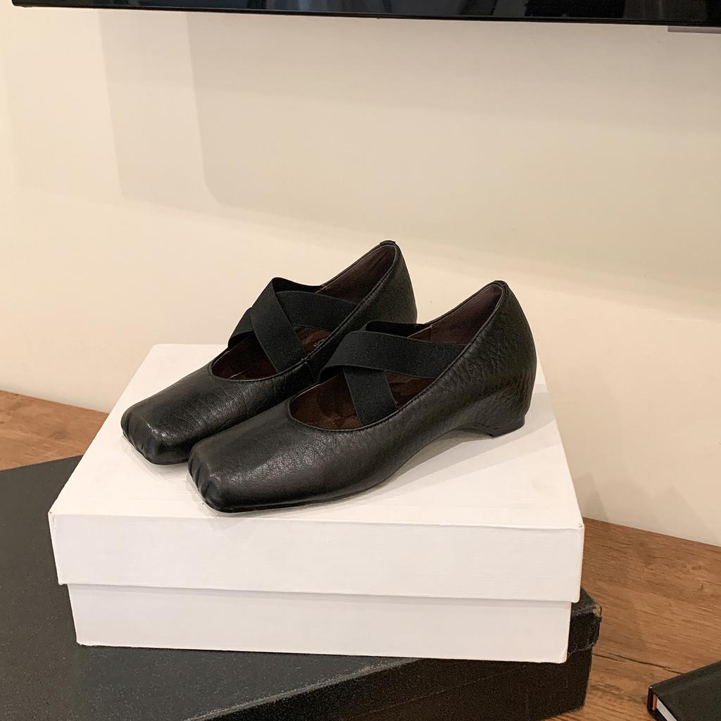 Skórzane retro kwadratowy nosek świński nosek buty na pojedynczej podeszwie damskie miękka skóra płytki dekolt płaska podeszwa krzyż z butami Mary Jane