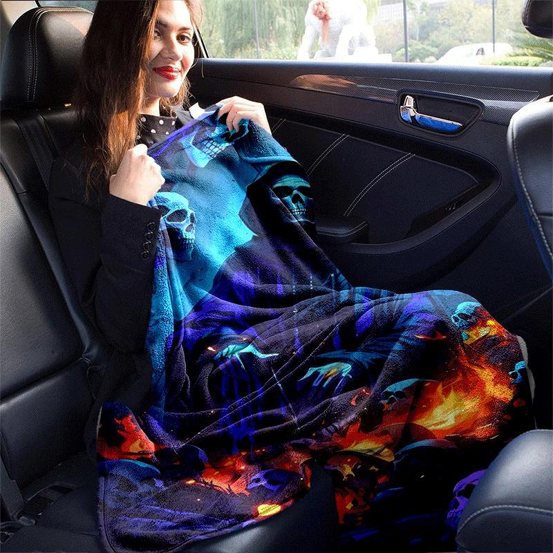 1pc Skeleton Printing Lightweight Flannel Blanket, Comfortable and Warm Blanket, for Camping Sofa Bed and Couch Office, in All Seasons