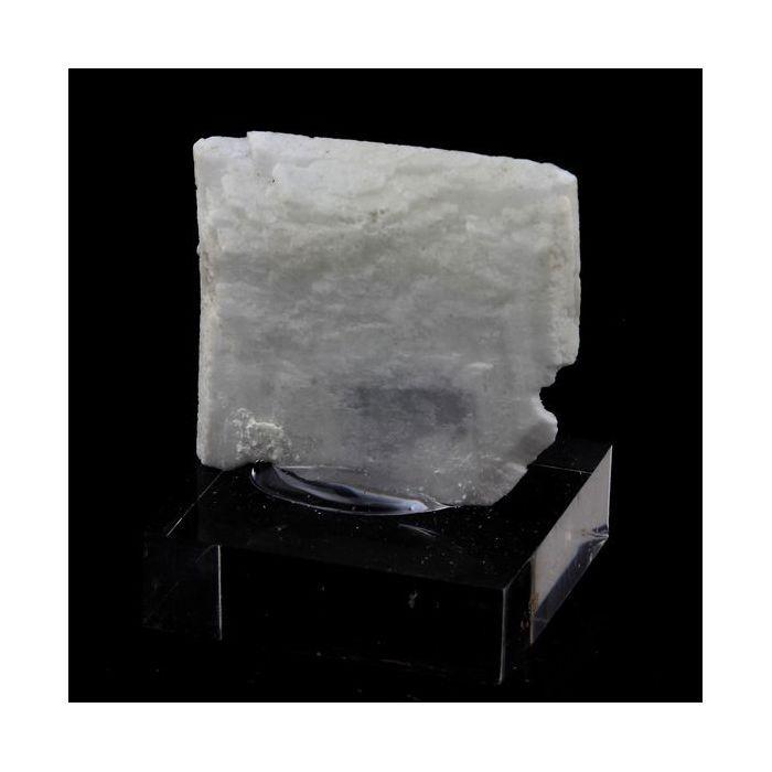 Pierres et Minéraux. Baryte. 35.74 ct. Massif des Grandes Rousses, Isère, France.