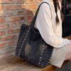 Retro Nieten Denim Schultertasche Koreanischer Stil Unterarmtaschen Süße Handtasche Büroangestellter
