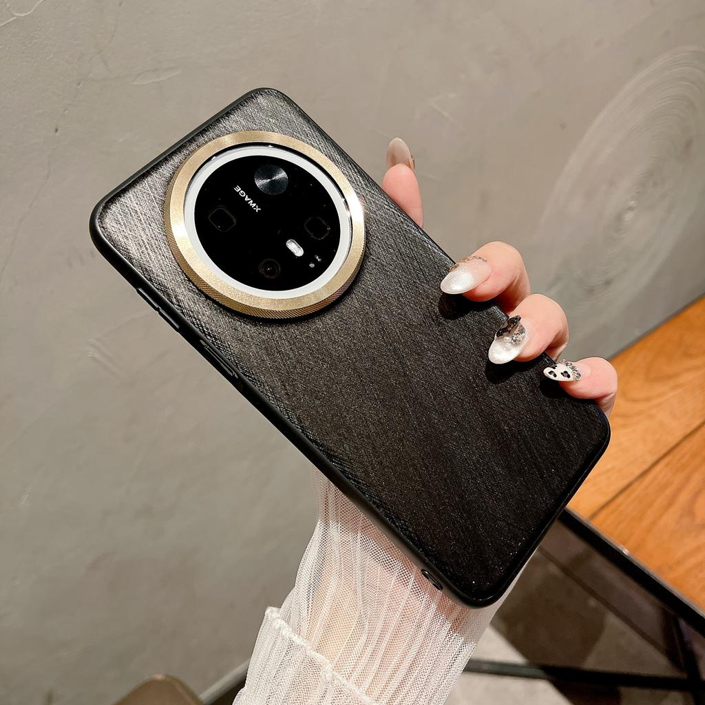 A High-end Phone Case for Huawei Mate70 with Gold Thread and Silver Brocade, and A Frosted Anti-drop Protective Case for Huawei Mate70pro+