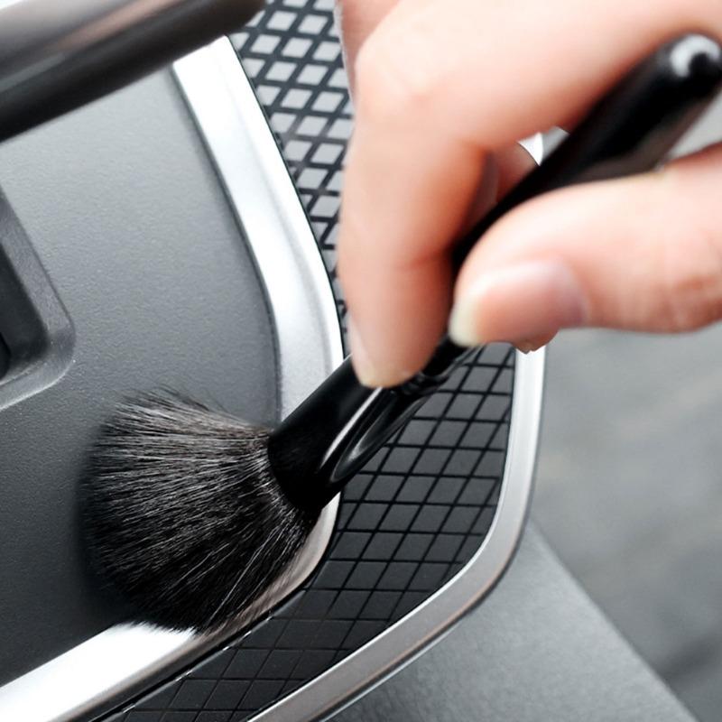 2Pcs Car Interior Soft Bristle Cleaning Brush Air Outlet Duster Bristle Brush Portable Wash Detailing Car Interior Cleaning Tool