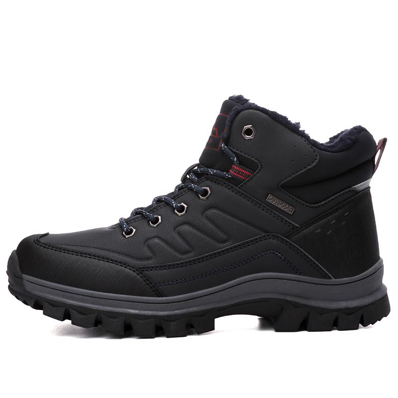 Leather Men Boots Sneakers Warm Fur Snow Boots For Men Winter Work Casual Shoes 2022 Military Rubber Ankle Boots Waterproof