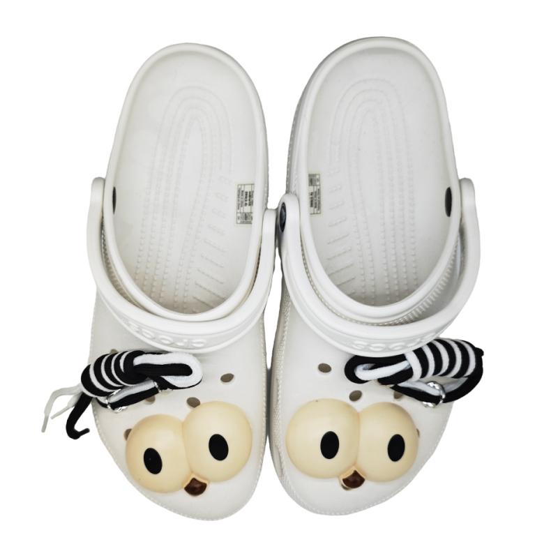 Crocs Classic Clog SIN3A Super Stylish Cartoon Minimalist Gift Bag Version Hole Shoes Unisex White