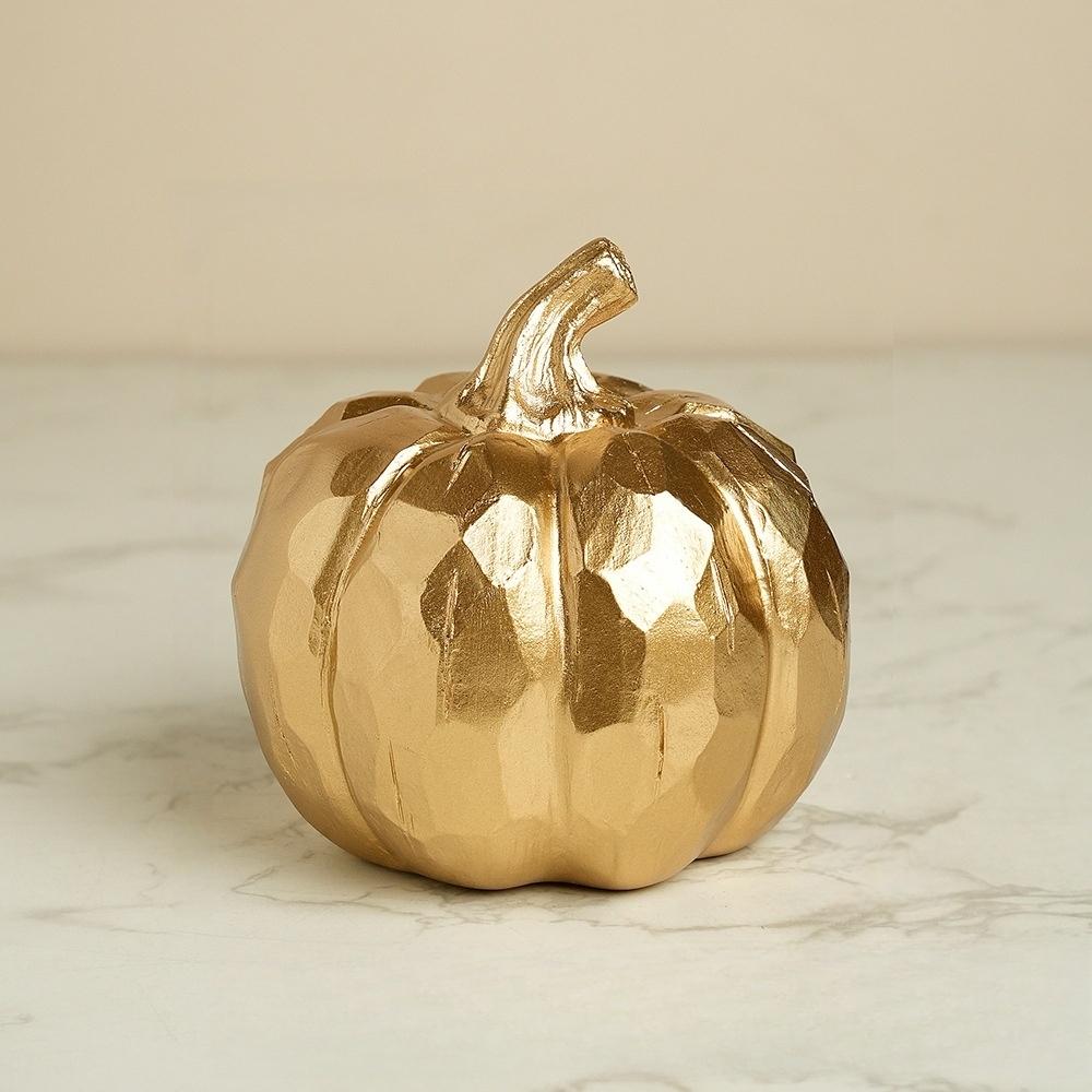 Golden Pumpkin Statue Thanksgiving Decorations Resin Pumpkin Figurine Autumn Farm Home Desktop Hallowee Party Ornament