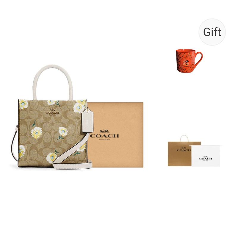 Coach Cally 17 Daisy Floral Print Coated Canvas And Pebble Leather Tote Bag Women Tote Bags Khaki C3599-IMOTV