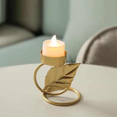 Schicker Kerzenbehälter aus hitzebeständigem Eisen, elegant