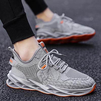 Shoes Men's Spring and Summer New Men's Shoes Low-top Round Head Running Shoes Fly-woven Breathable Blade Sports Shoes