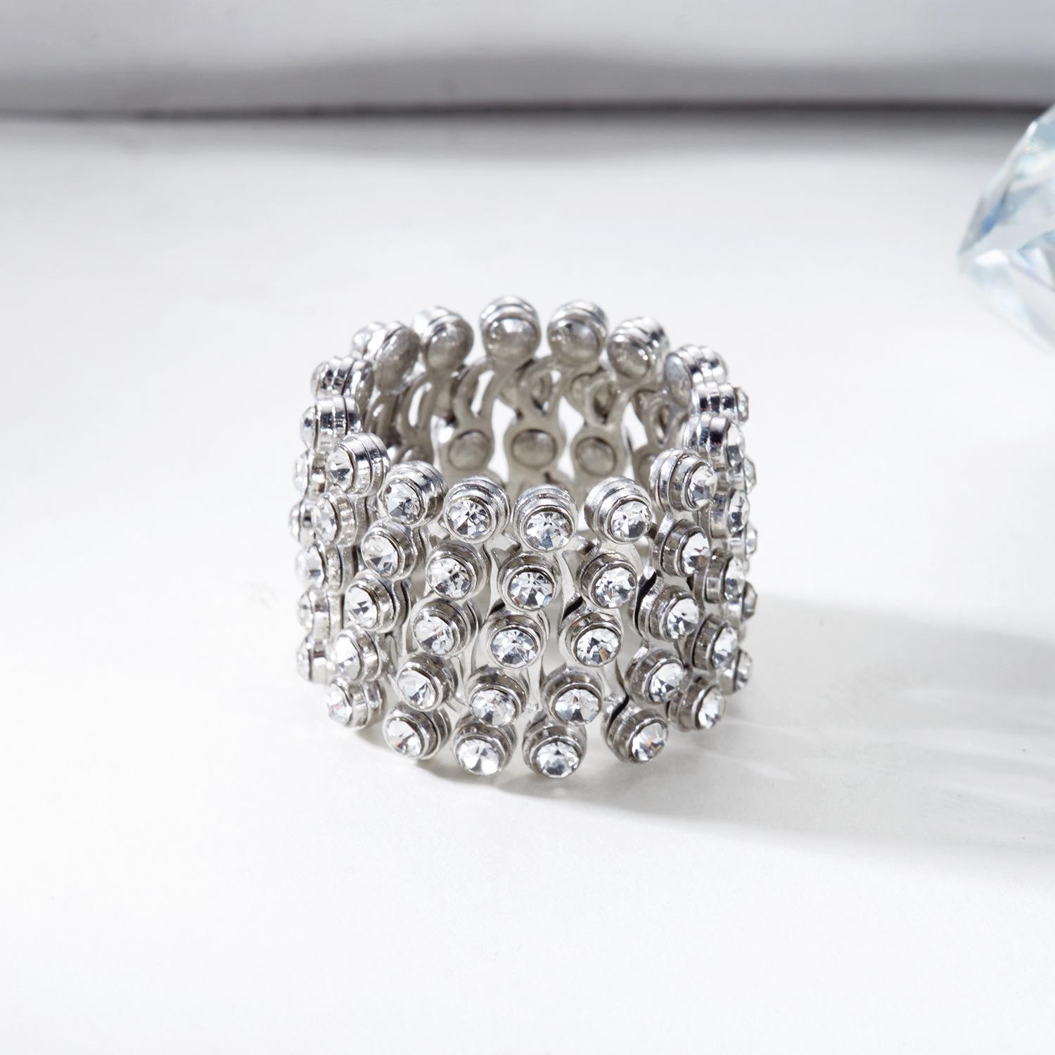 

Cross-Style Telescopic Ring Bracelet with Diamond Rows - Wearable in Two Ways Adjustable Diameter 2cm-7cm срібний