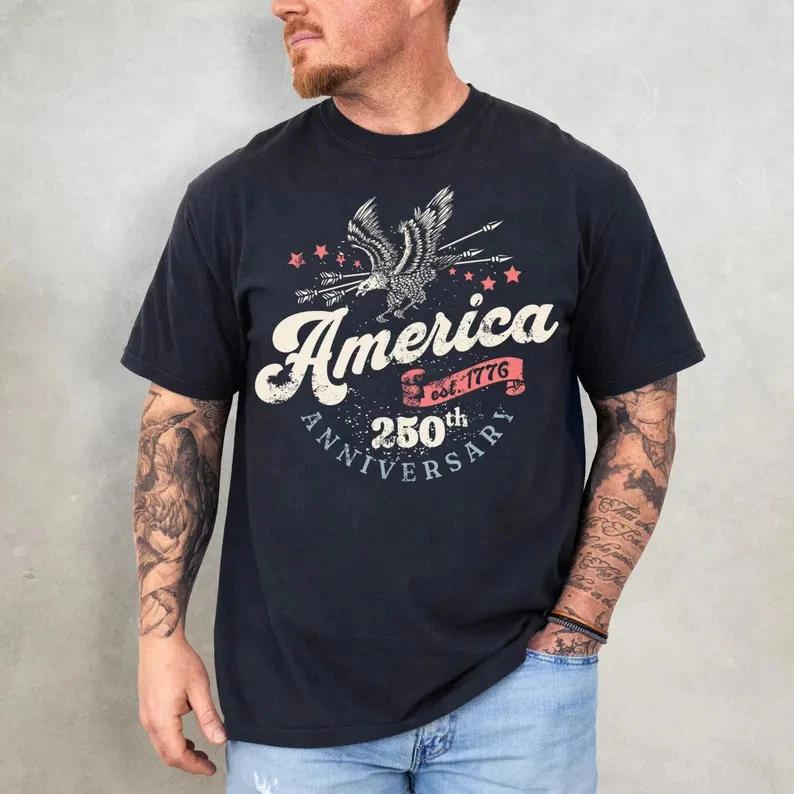 USA 250 Anniversary  Shirt Retro 4th of July Patriotic 1776 USA Tee M