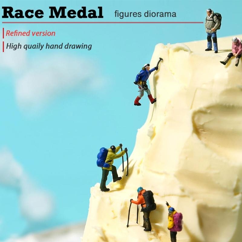 1:87 Scale Miniature Hiking Backpackers Rock Climbing Resin Figurines For Home Decors And Model Displays