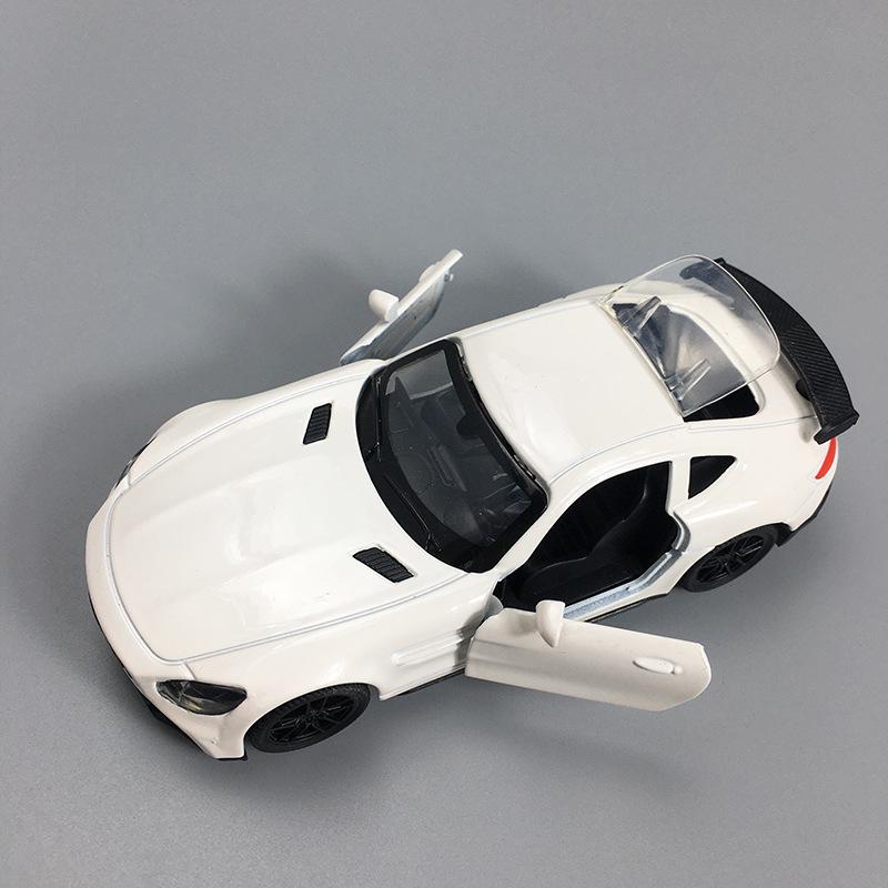 Bag 1:36 Alloy Sports Car Model with Sound and Light Pull Back Door Children's Toys Car Boy Women's Gifts Wholesale