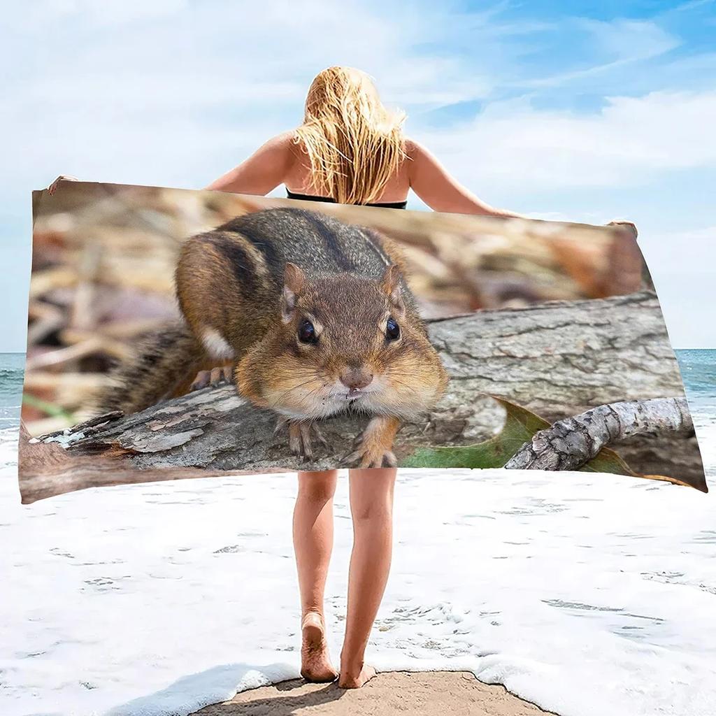 Cute Squirrel Beach Towel Oversized Quick Dry Wild Animal Bath Towels Soft Microfiber Lightweight Pool Towel for Swim Spa Sport