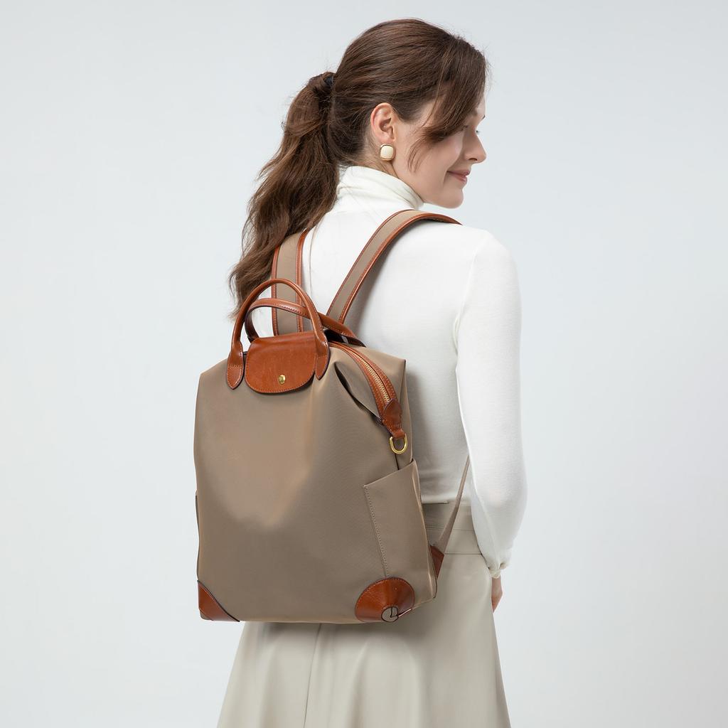 Neuer Trendiger und Hochwertiger Rucksack, Pendler-Computertasche, Leichter und Großer Kapazitäts-Nylonrucksack, Geschäftsreise-Tasche
