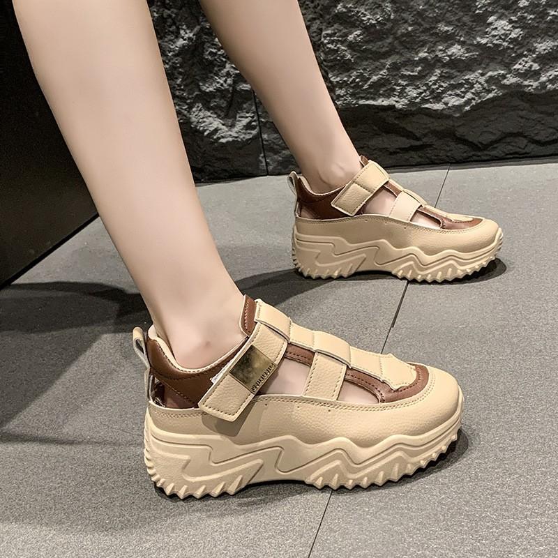 2025 new platform sandals women's new summer versatile hollow soft leather sports leisure heightening hole Roman cool