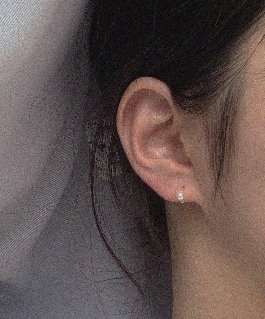 Baradu [Baradu 925] Mini Pearl Hoop Earrings