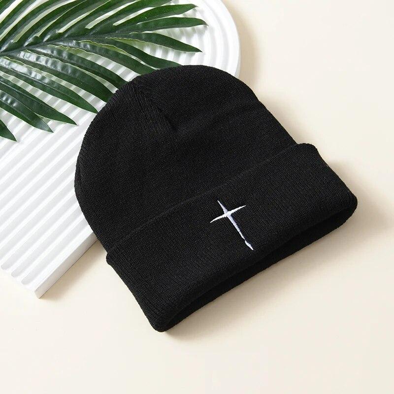 Winter  Beanie Hat For Men And Women Fashion Embroidered Knitted Hat Street Style Hip Hop Hat Outdoor Warm Skiing Hat