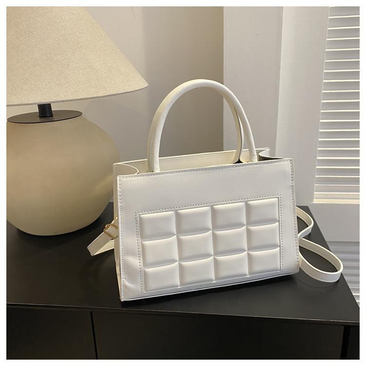 Винтажная большая квадратная сумка ручная для женщин Стильная модная модель 2024 белый