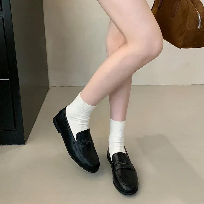 Designer Vintage Slip On Women Loafer Shoes Casual Shallow Flats Spring Autumn Classic Office Female Shoes