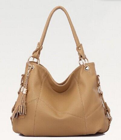 Women's Bag New European and American Fashion Popular Women's Style, Trendy Single Shoulder Fringed Splicing Soft Leather Portable Messenger Bag