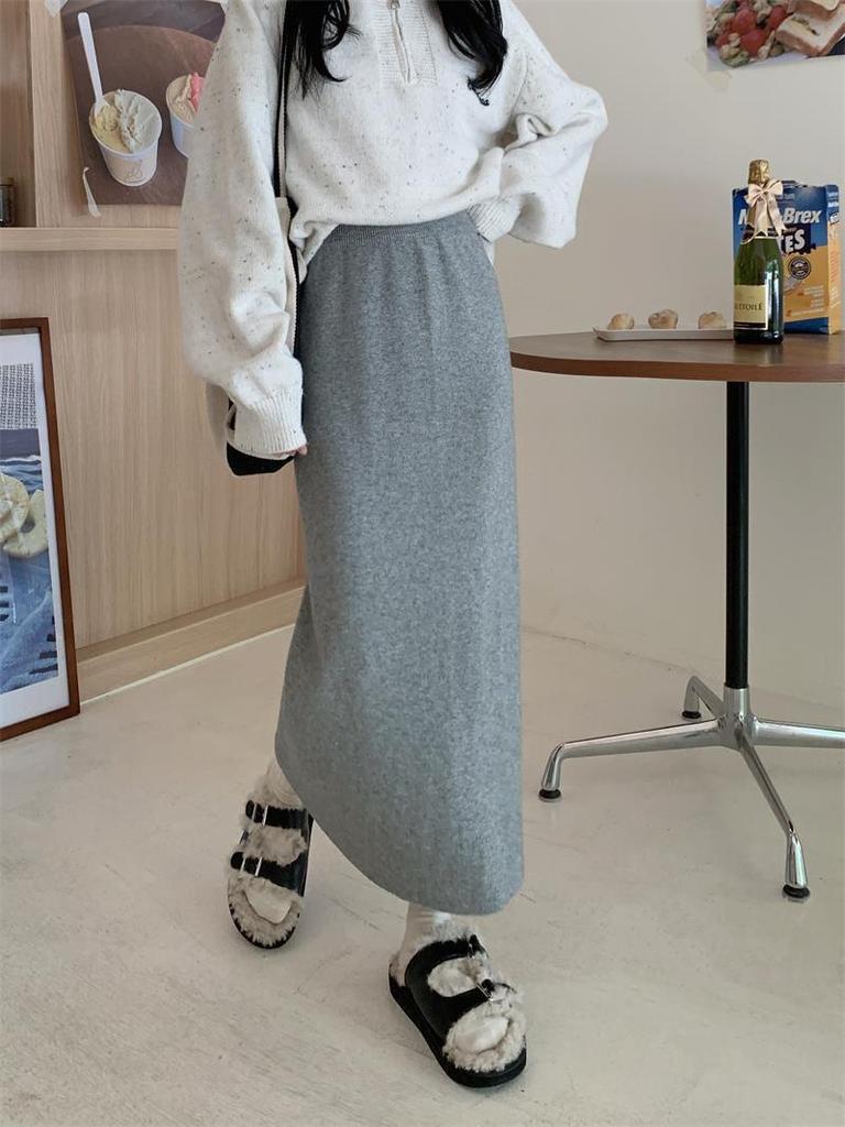 Versatile Slimming High-Waist Knitted Midi Skirt for Fall and Winter