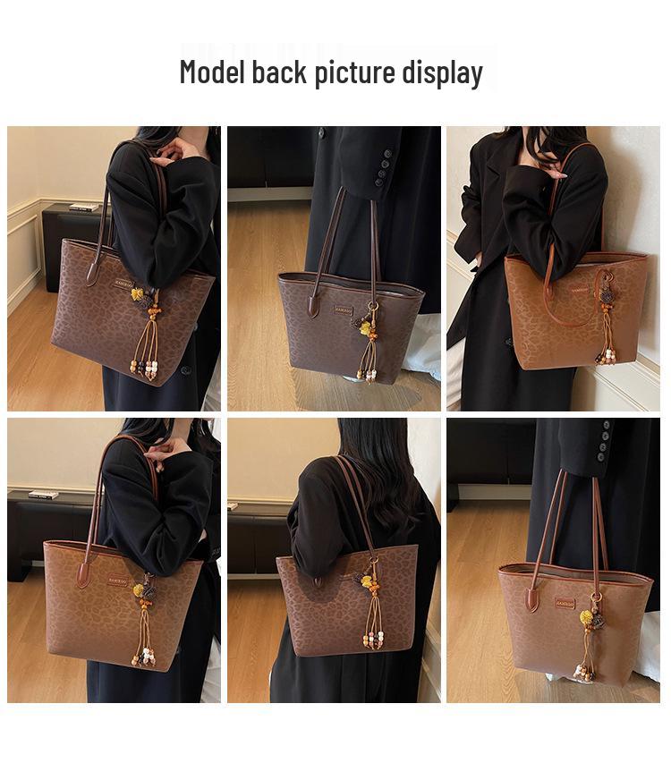 2025 Women's Leopard Print Tote: Large Capacity, Korean Lazy Style, Autumn/Winter Handbags.